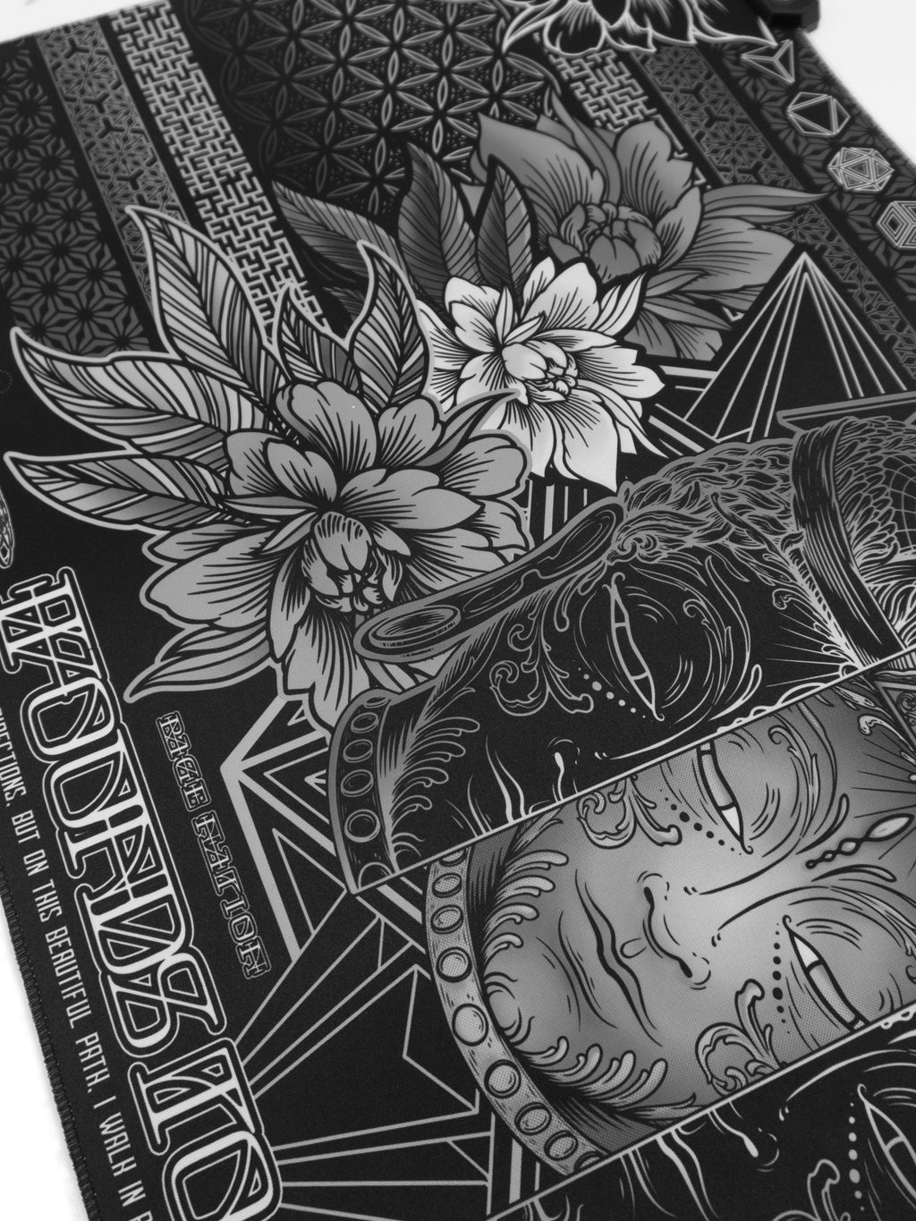 WOUNDS TO WISDOM V1 ✦ MONOCHROME ✦ XXL RGB Gaming Mouse Pad